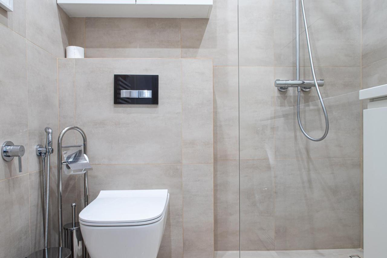 Wola Glamour Apartment Warsawa Bagian luar foto